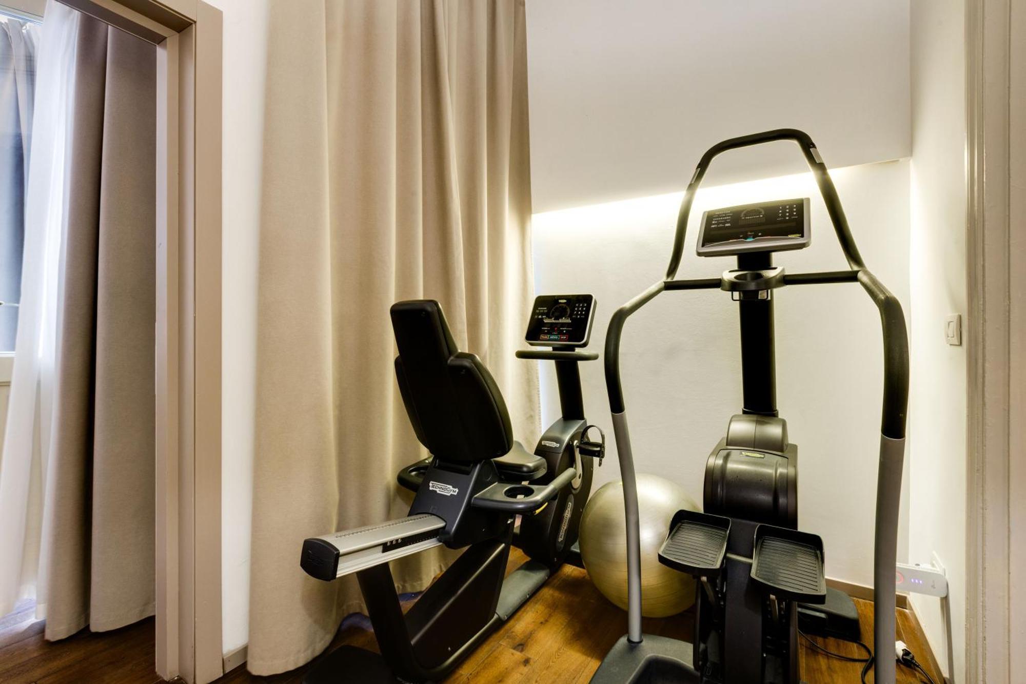 Piazza Farnese Luxury 2*