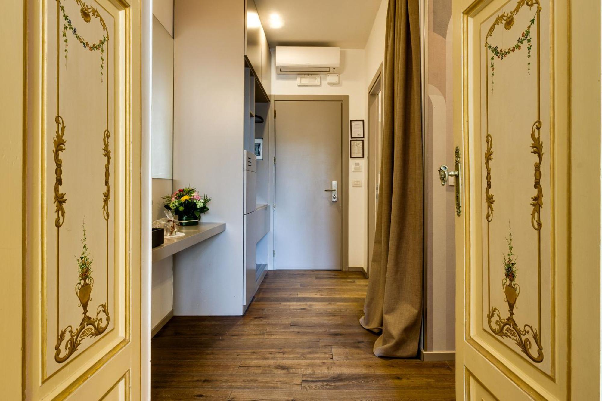 Piazza Farnese Luxury Bed and breakfast