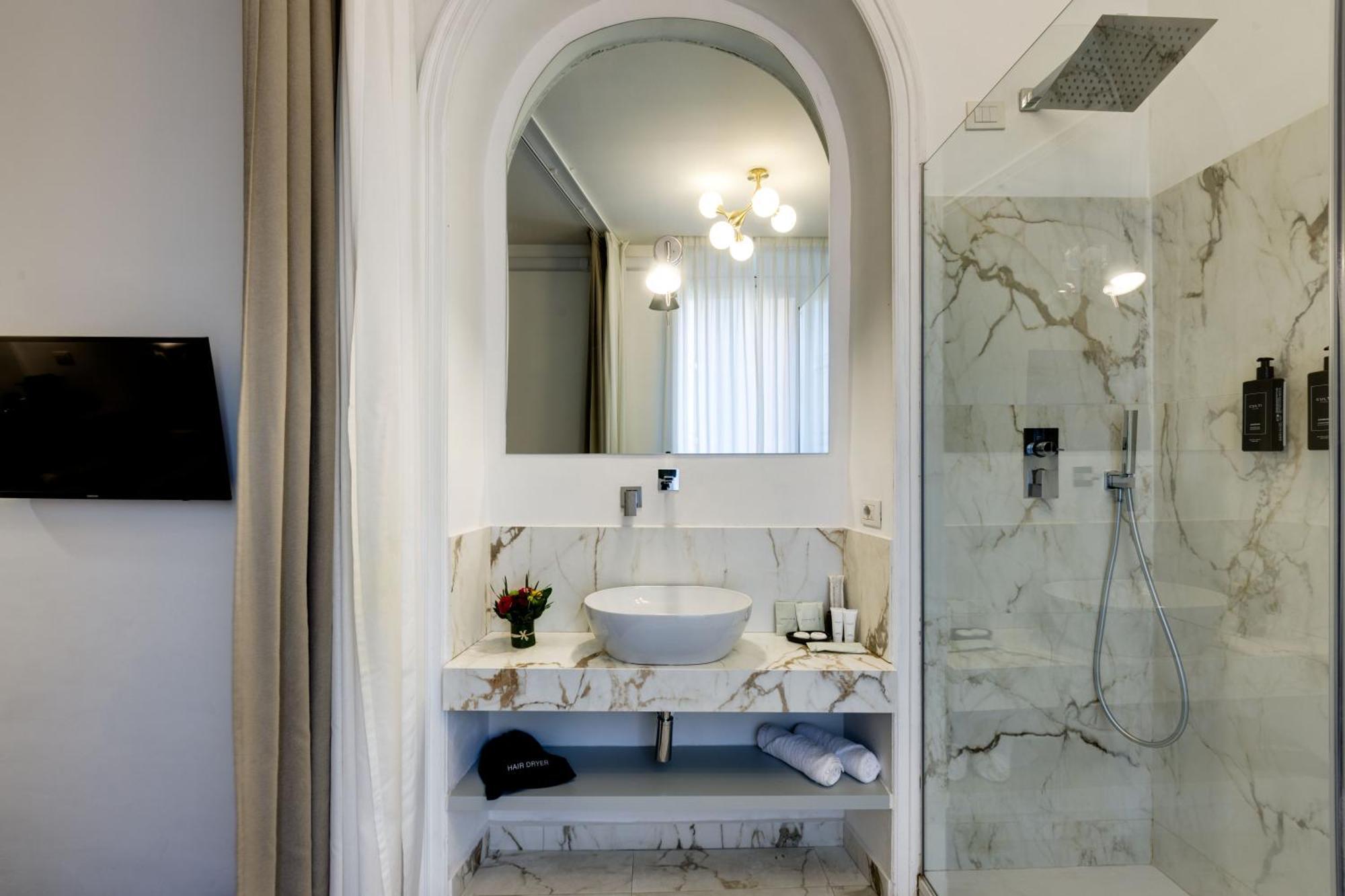 Bed and breakfast Piazza Farnese Luxury